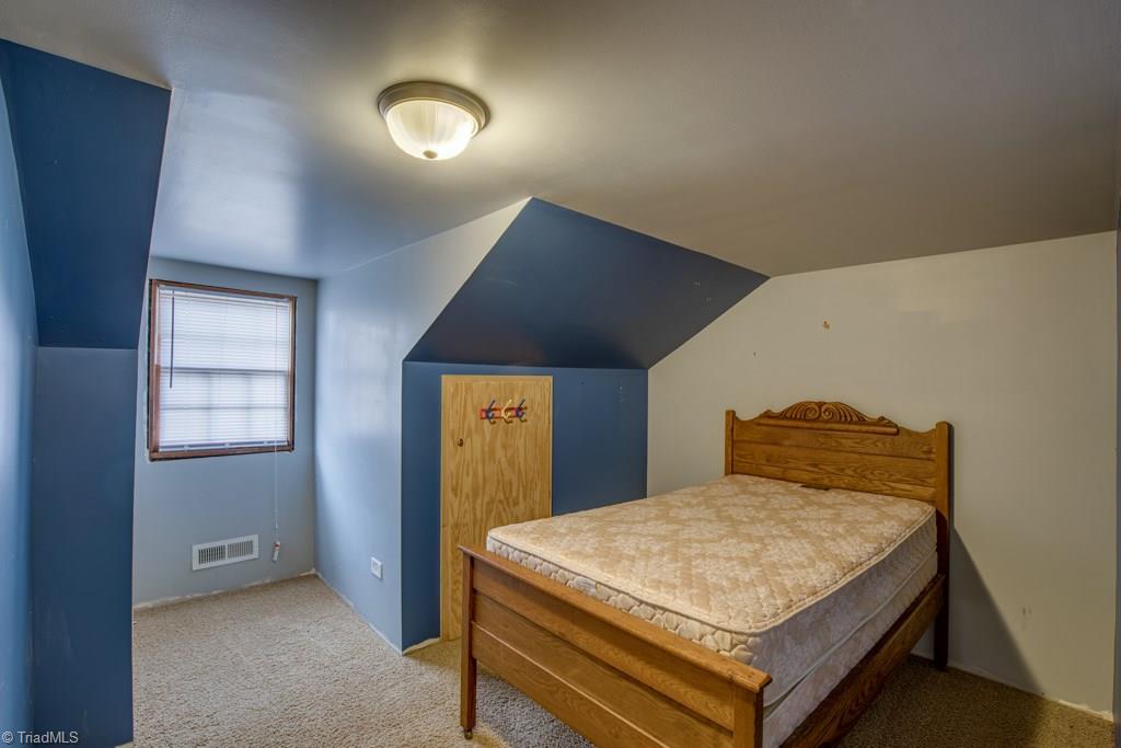 304 Fairground Road East Bend, NC 27018 - Photo 20 of 30 Gallery Image 20