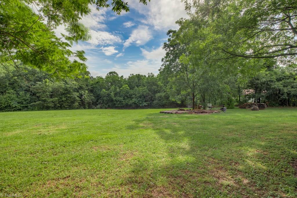 304 Fairground Road East Bend, NC 27018 - Photo 26 of 30 Gallery Image 26