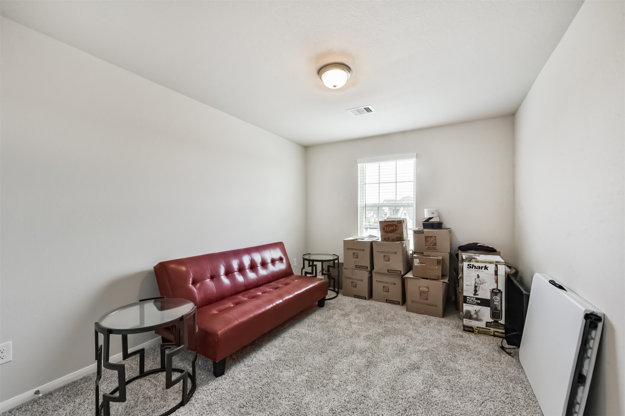 3607 Crosspointe Pass Angleton, TX 77515 - Photo 33 of 46 a living room with furniture