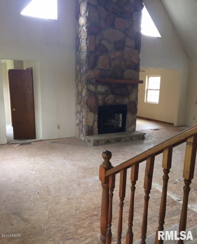 1715 Zion Hill Road Centralia, IL 62801 - Photo 2 of 13 Gallery Image 2