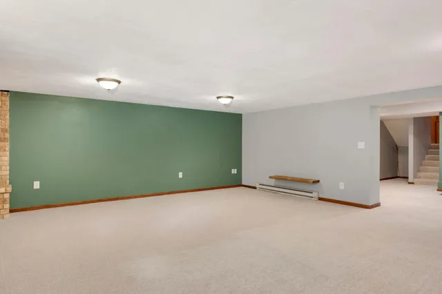 $3,200 | 8666 Windward Circle, Eden Prairie, MN 55344