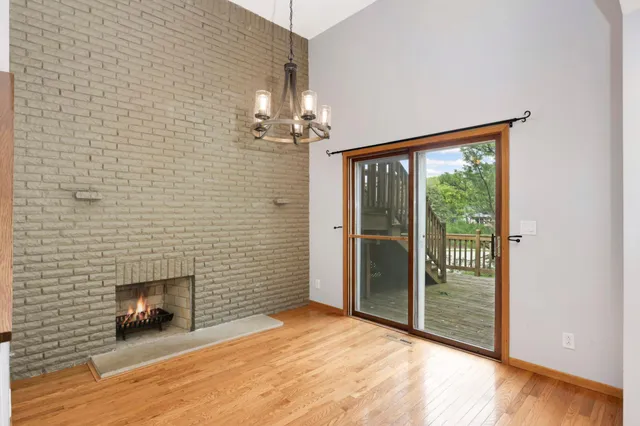 $3,200 | 8666 Windward Circle, Eden Prairie, MN 55344