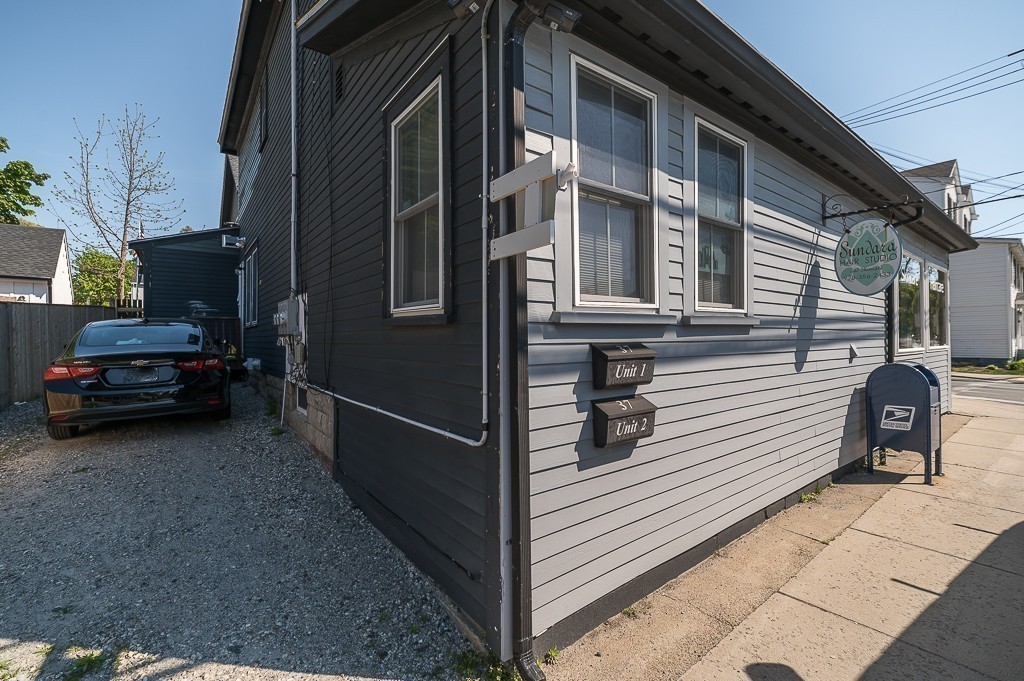 37 Topsfield Road Ipswich, MA 01938 - Photo 11 of 30