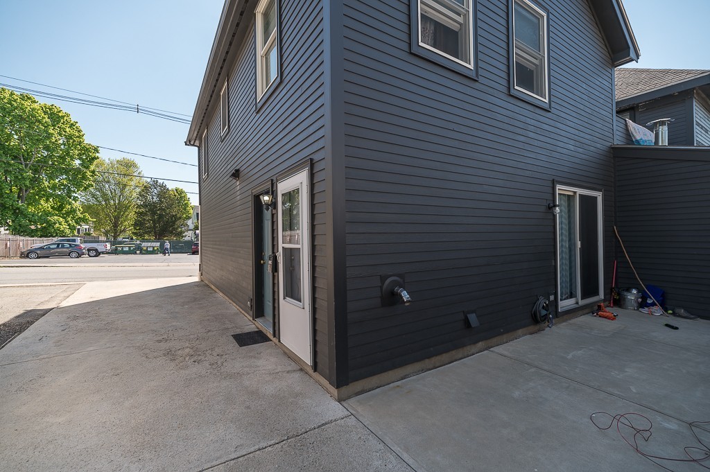 37 Topsfield Road Ipswich, MA 01938 - Photo 13 of 30