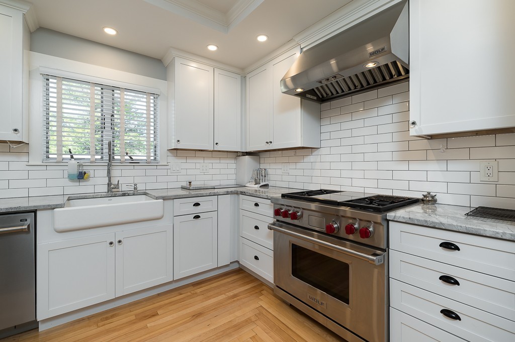 37 Topsfield Road Ipswich, MA 01938 - Photo 14 of 30