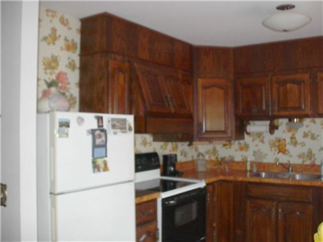 13605 137th Street West Taylor Ridge, IL 61284 - Photo 3 of 5