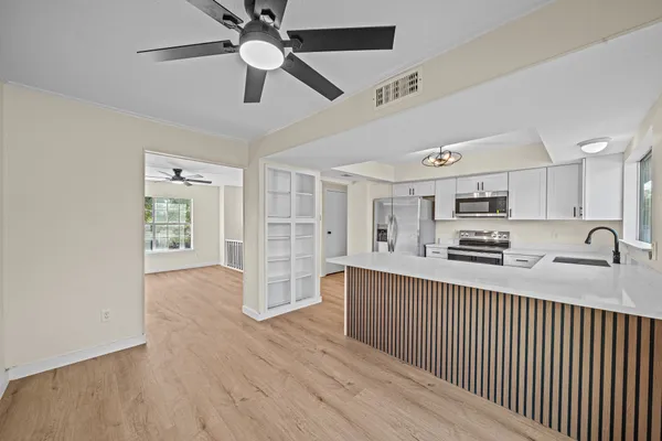 $1,900 | 18018 Autumn Trails Lane, Katy, TX 77449