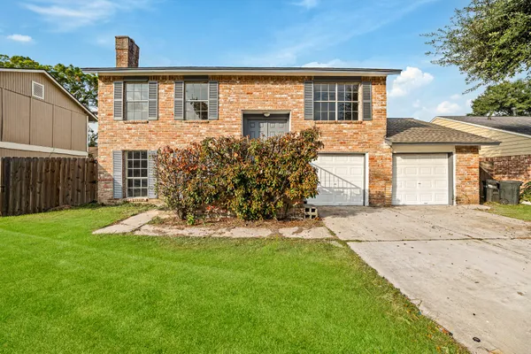 $1,900 | 18018 Autumn Trails Lane, Katy, TX 77449