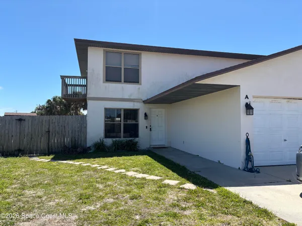 $2,100 | 129 Washington Avenue, Unit A, Indialantic, FL 32903