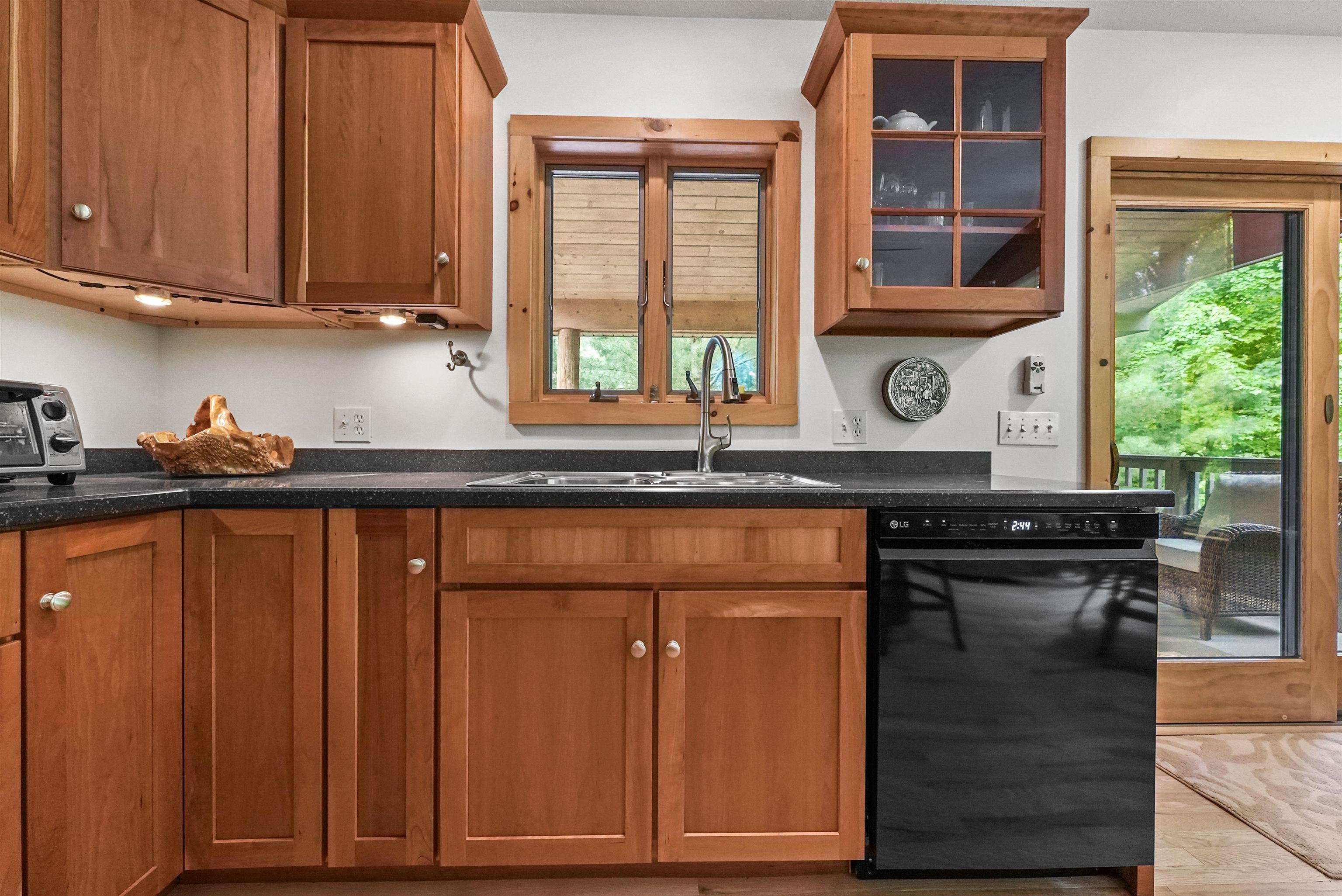 6375 West 14 Road Mesick, MI 49668 - Photo 11 of 44 1914235-10.JPG