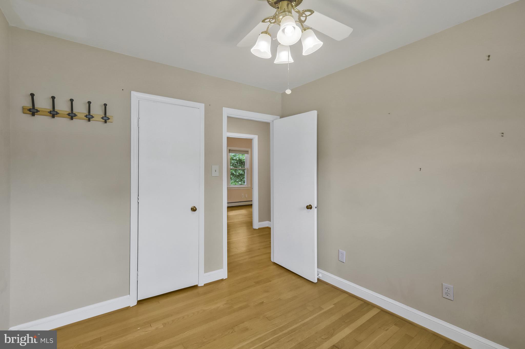 5512 Brookland Road Alexandria, VA 22310 - Photo 21 of 34 bedroom #3 on main floor