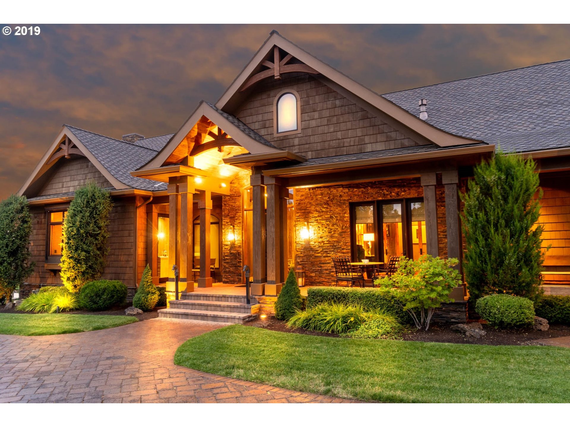 61425 Gosney Road Bend, OR 97702 - Photo 2 of 32