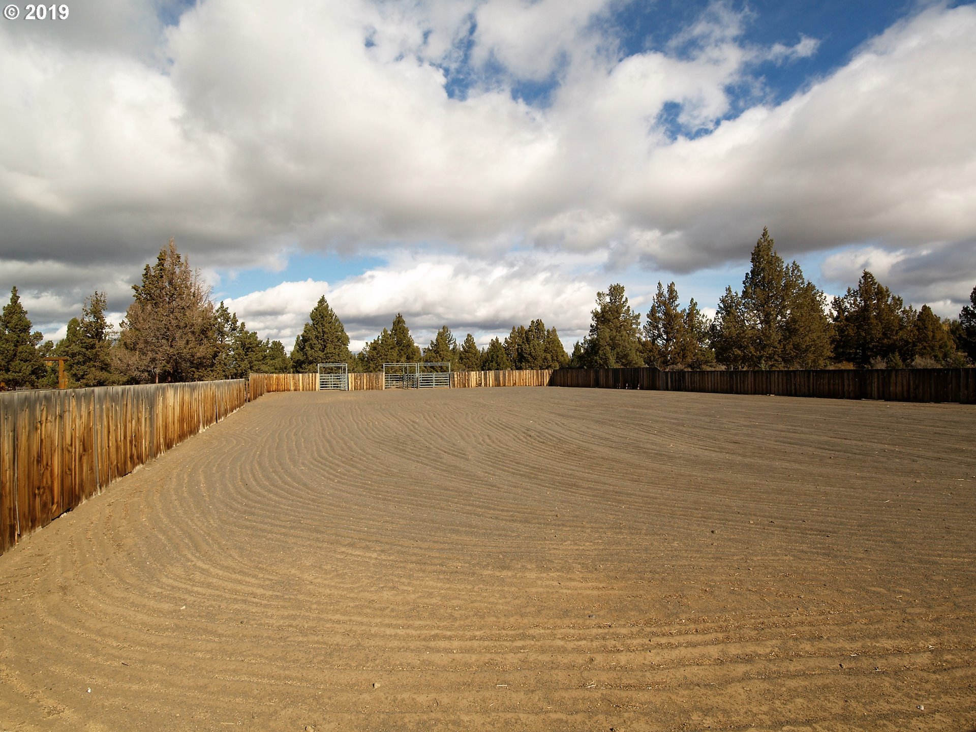 61425 Gosney Road Bend, OR 97702 - Photo 27 of 32