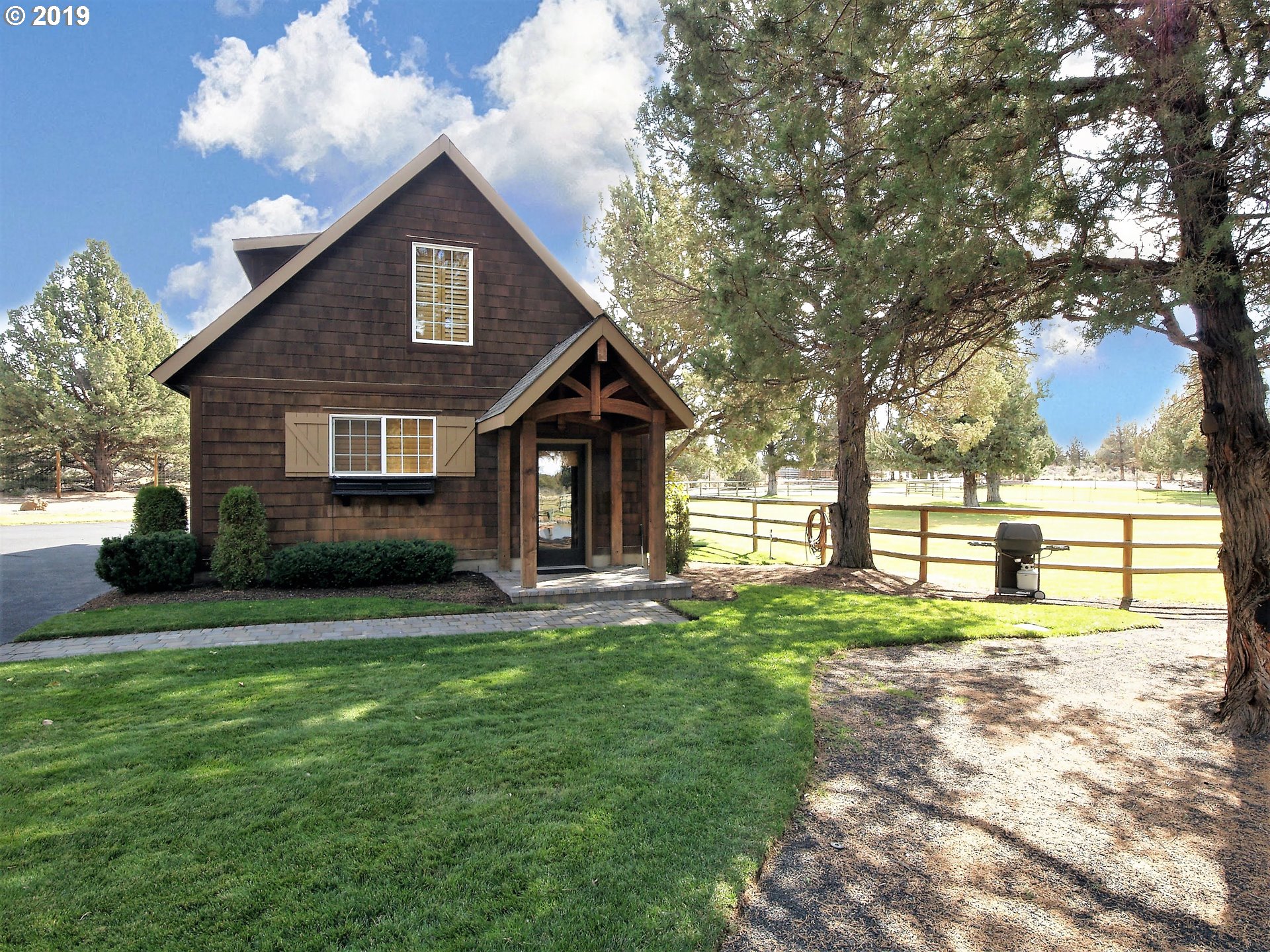 61425 Gosney Road Bend, OR 97702 - Photo 30 of 32