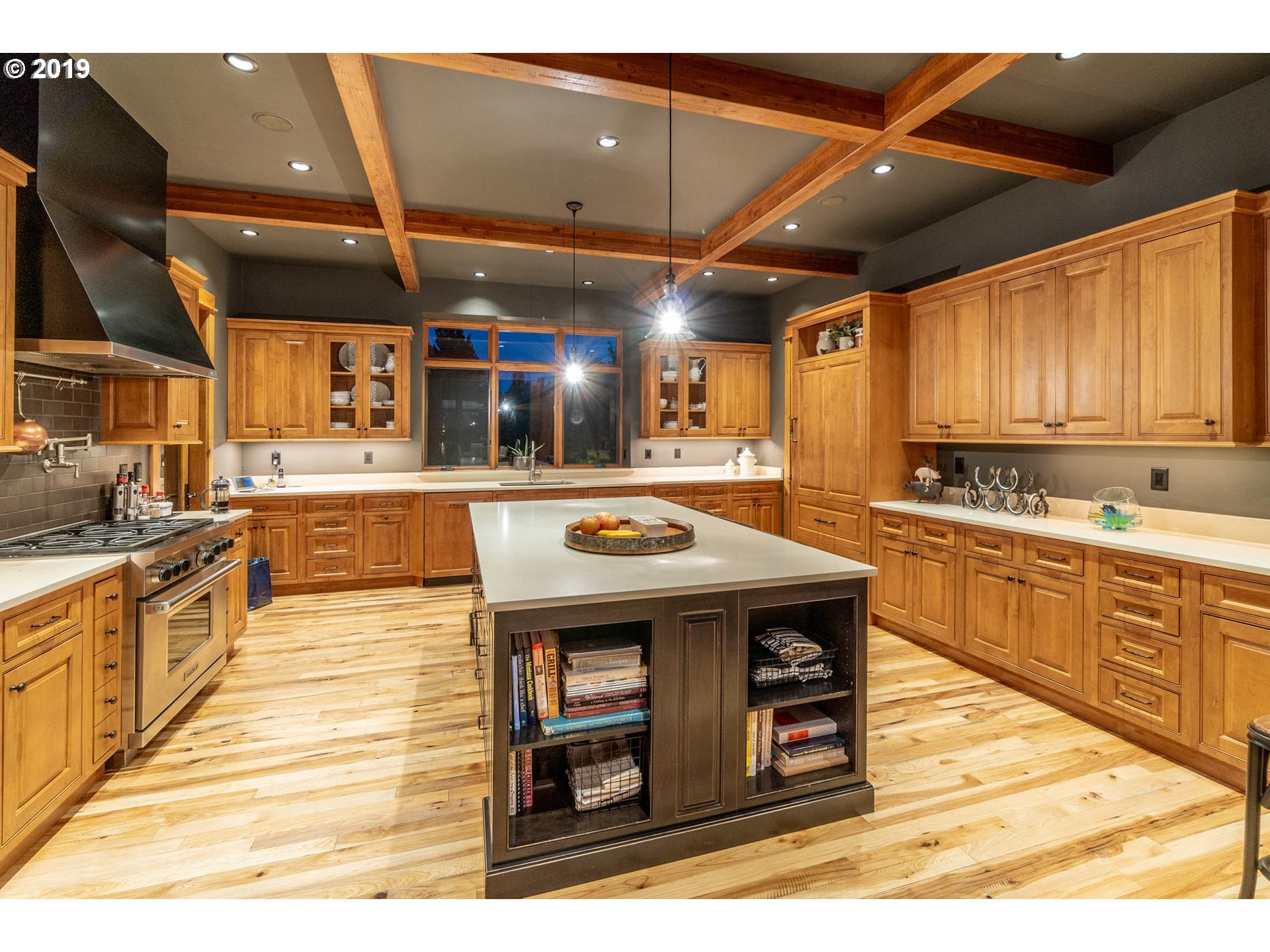 61425 Gosney Road Bend, OR 97702 - Photo 9 of 32