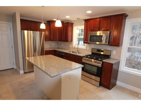 341 Main Dunstable Road Nashua, NH 03062 - Photo 5 of 21