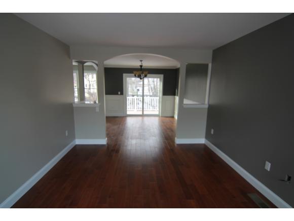 341 Main Dunstable Road Nashua, NH 03062 - Photo 8 of 21