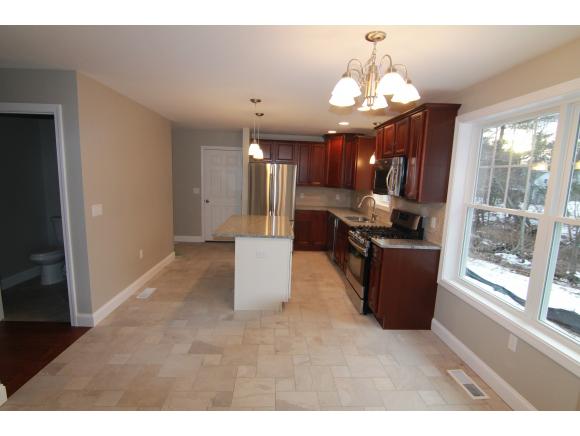 341 Main Dunstable Road Nashua, NH 03062 - Photo 9 of 21