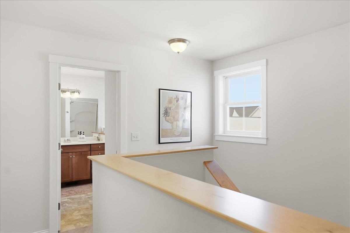 87 South Jefferson Road South Burlington, VT 05403 - Photo 19 of 52