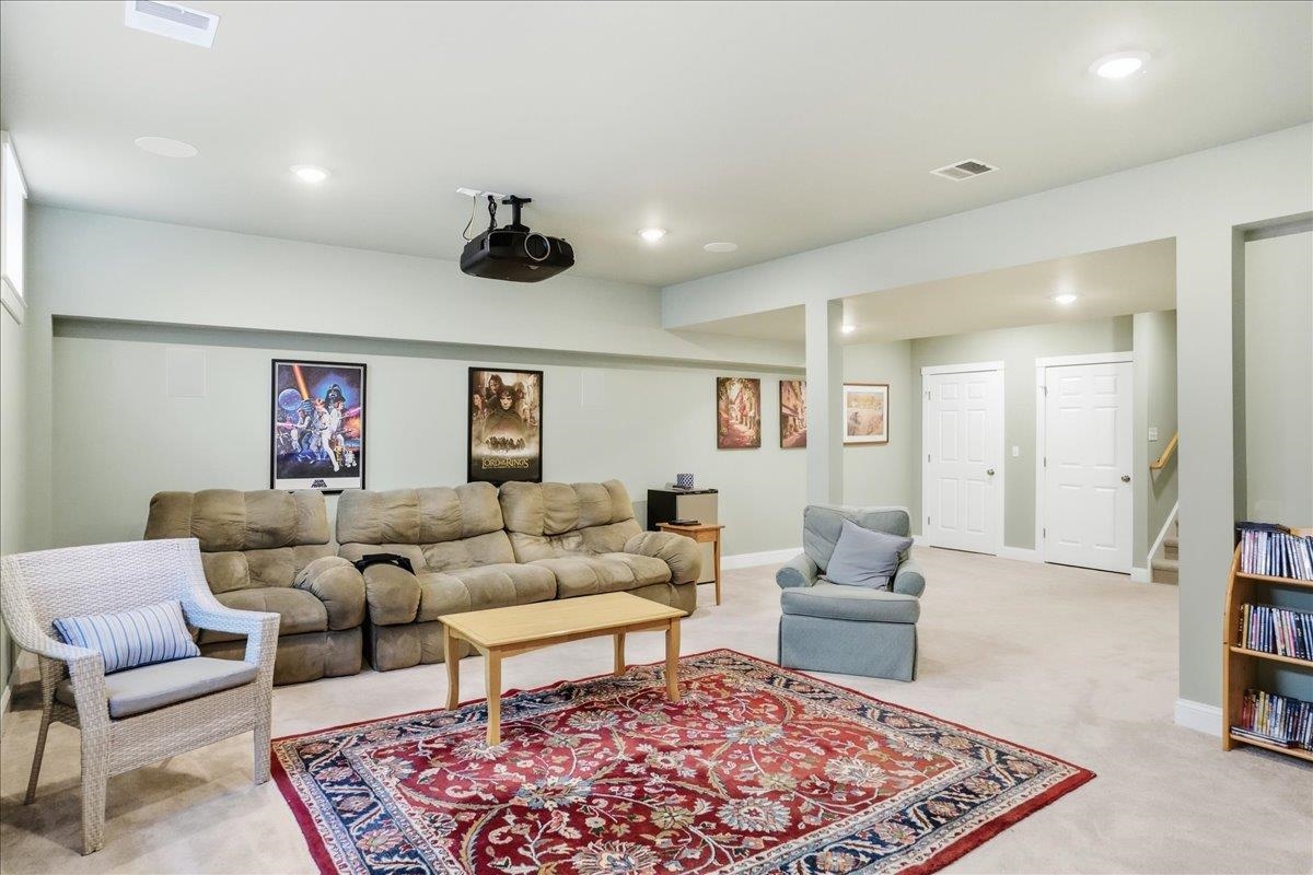 87 South Jefferson Road South Burlington, VT 05403 - Photo 27 of 52