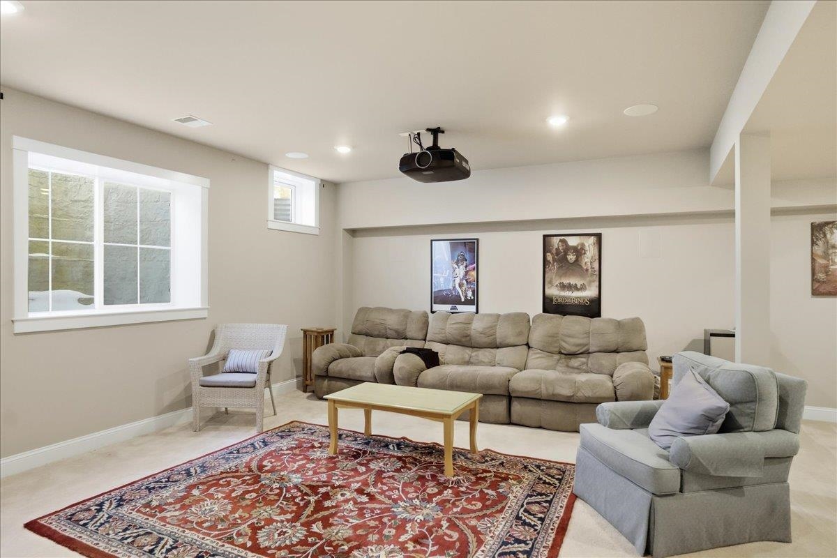 87 South Jefferson Road South Burlington, VT 05403 - Photo 29 of 52