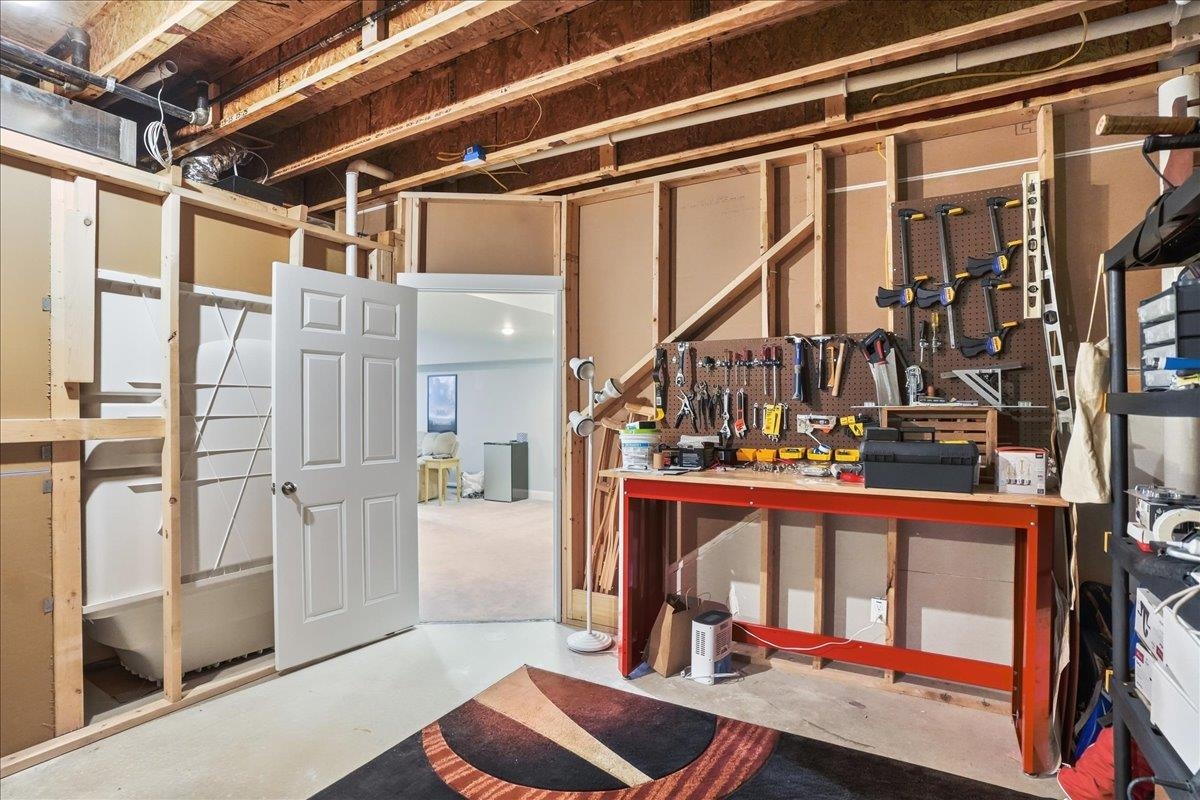 87 South Jefferson Road South Burlington, VT 05403 - Photo 35 of 52