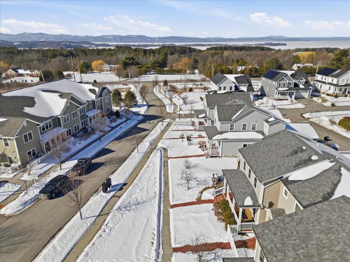 87 South Jefferson Road South Burlington, VT 05403 - Photo 44 of 52