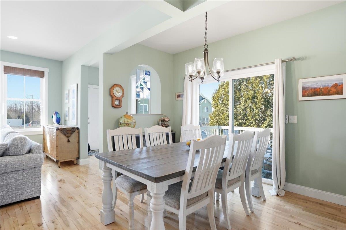 87 South Jefferson Road South Burlington, VT 05403 - Photo 7 of 52