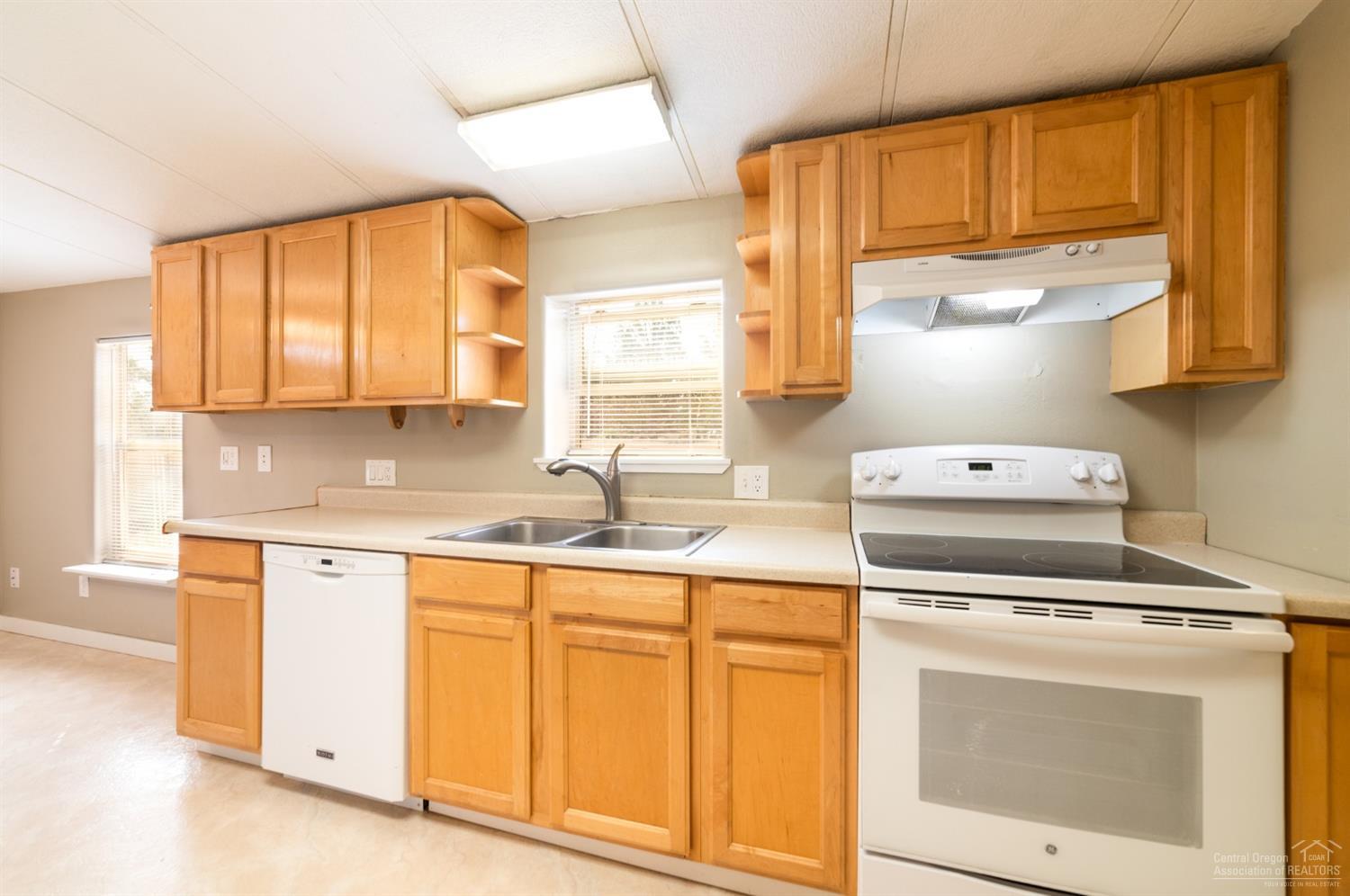 17387 Kent Road Sisters, OR 97759 - Photo 8 of 25 Additional Photo