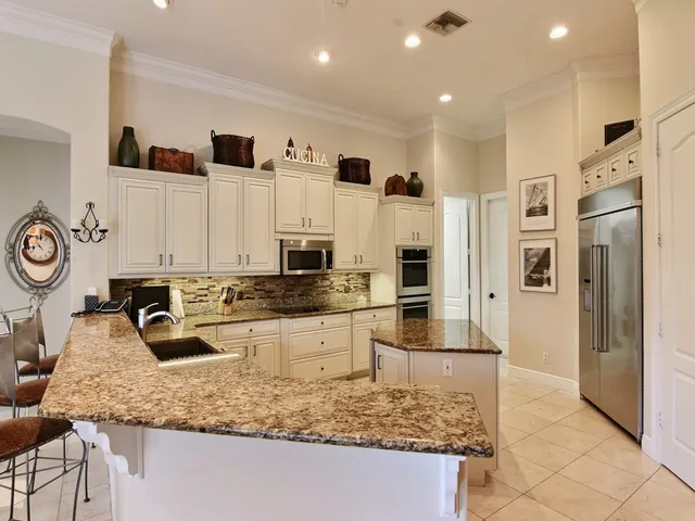 $15,000 | 1000 Windermere Way, Vero Beach, FL 32963