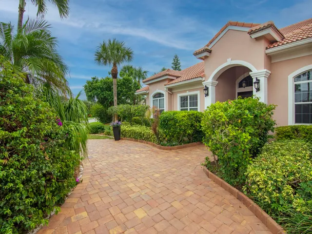 $15,000 | 1000 Windermere Way, Vero Beach, FL 32963