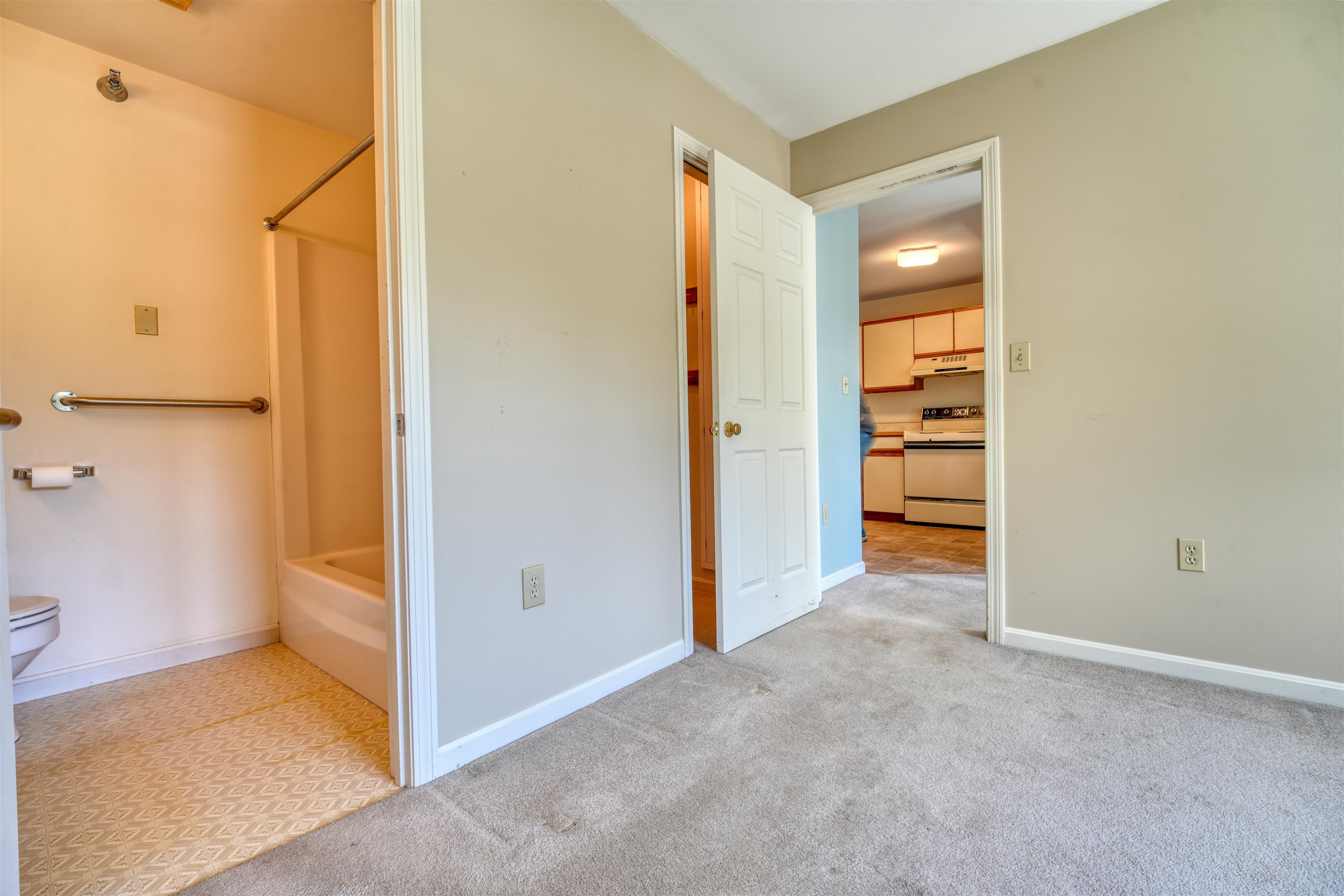 322 Parkside Road, Unit 27 New London, NH 03257 - Photo 21 of 22