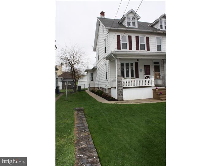 38 Shillington Road Sinking Spring, PA 19608 - Photo 2 of 25