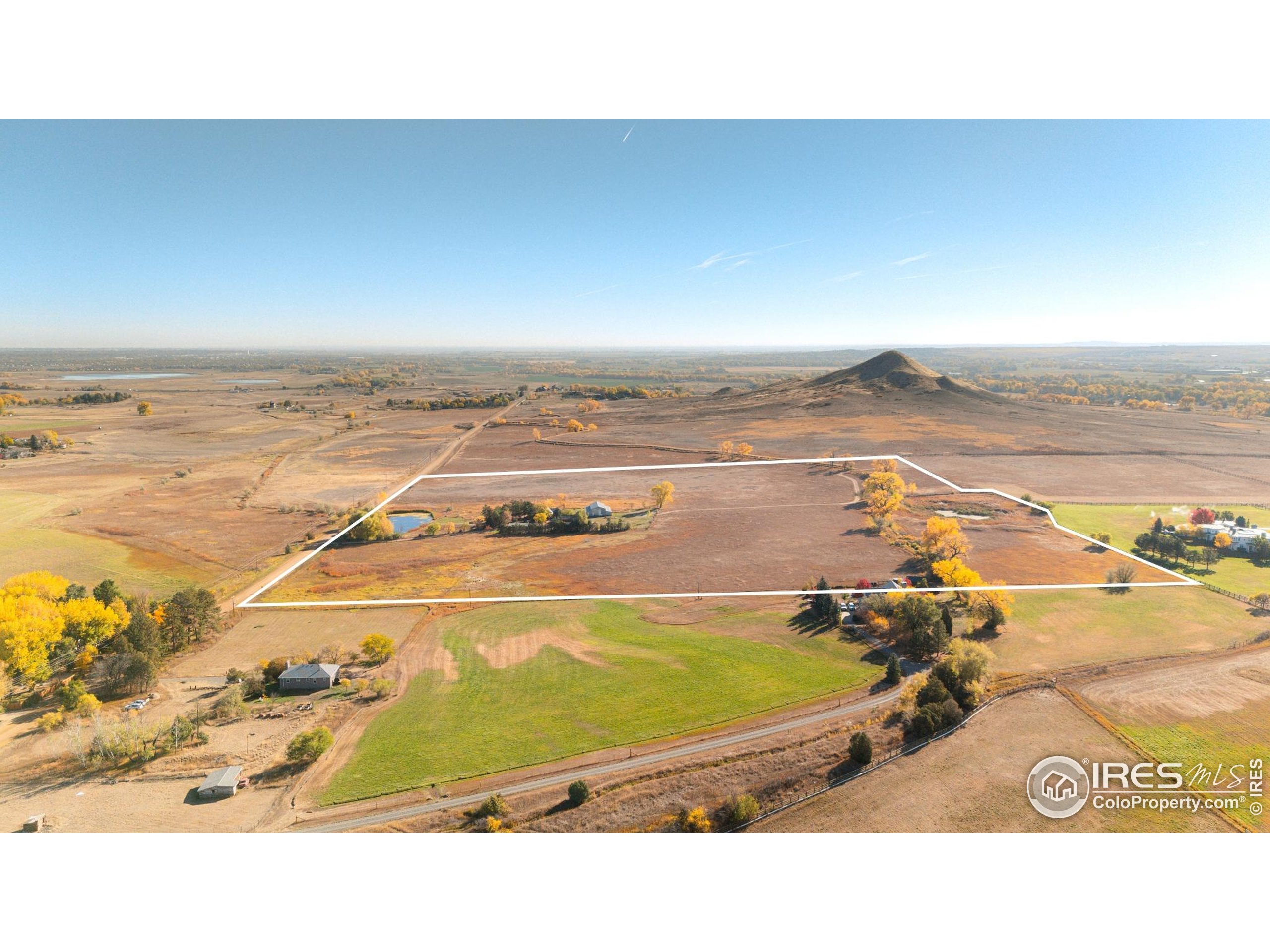 5196 Oxford Road Longmont, CO 80503 - Photo 6 of 38 a view of an ocean and beach