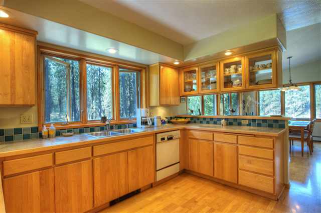 5010 West Cameron Road Cheney, WA 99004 - Photo 2 of 11