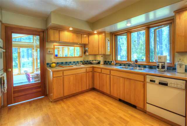 5010 West Cameron Road Cheney, WA 99004 - Photo 3 of 11