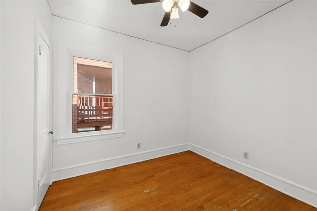 $835,000 | 7252 North Bell Avenue, Chicago, IL 60645