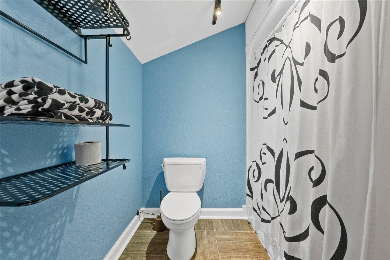 2037 Middle Bridge Road Bowling Green, KY 42103 - Photo 92 of 99 Gallery Image 92