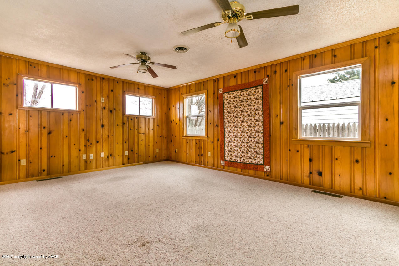 4201 South Ong Street Amarillo, TX 79110 - Photo 8 of 18 4201_S Ong-8