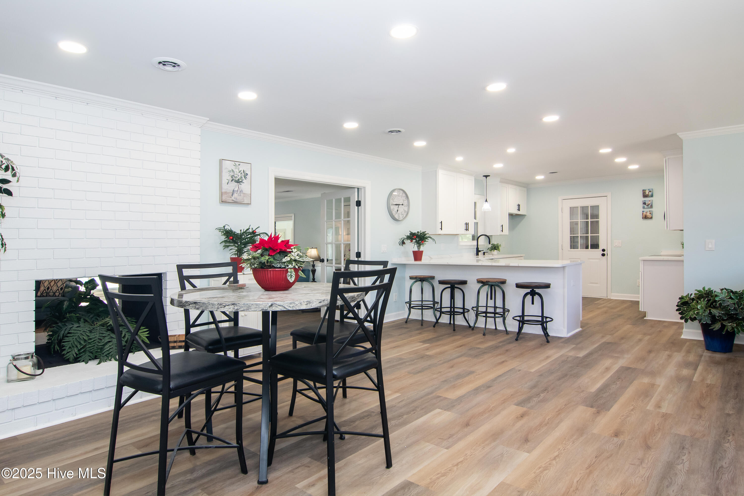 116 Kelly Road Wilmington, NC 28409 - Photo 12 of 51 Kitchen/Dining