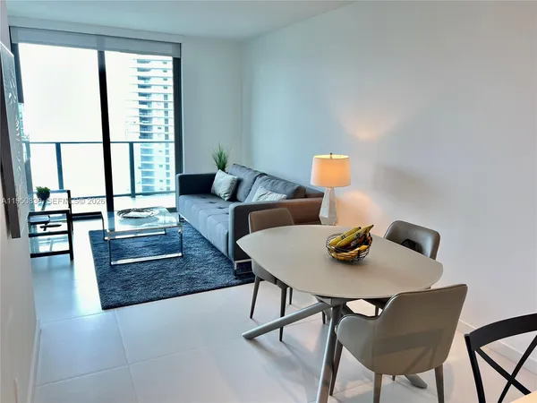 $3,400 | 501 Northeast 31st Street, Unit 2204, Miami, FL 33137