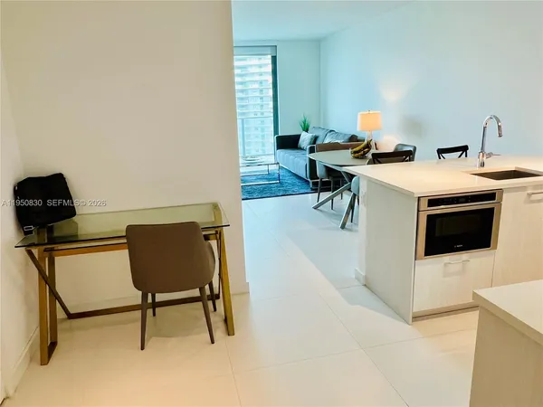 $3,400 | 501 Northeast 31st Street, Unit 2204, Miami, FL 33137