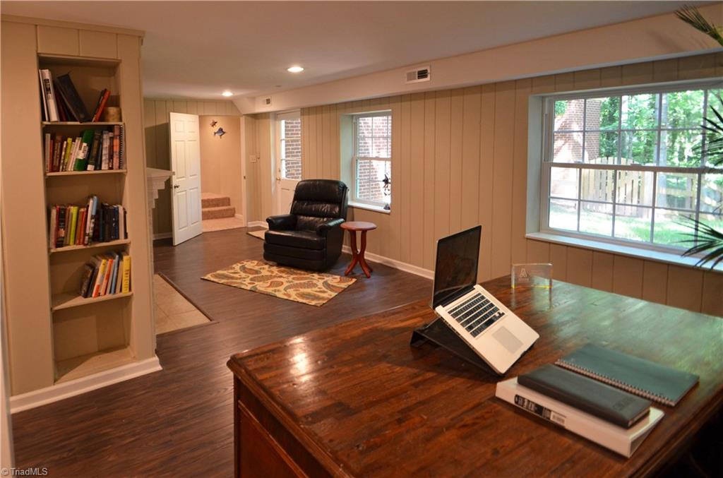 1025 Huntingdon Road Winston-Salem, NC 27104 - Photo 18 of 26 Fourth bedroom/office