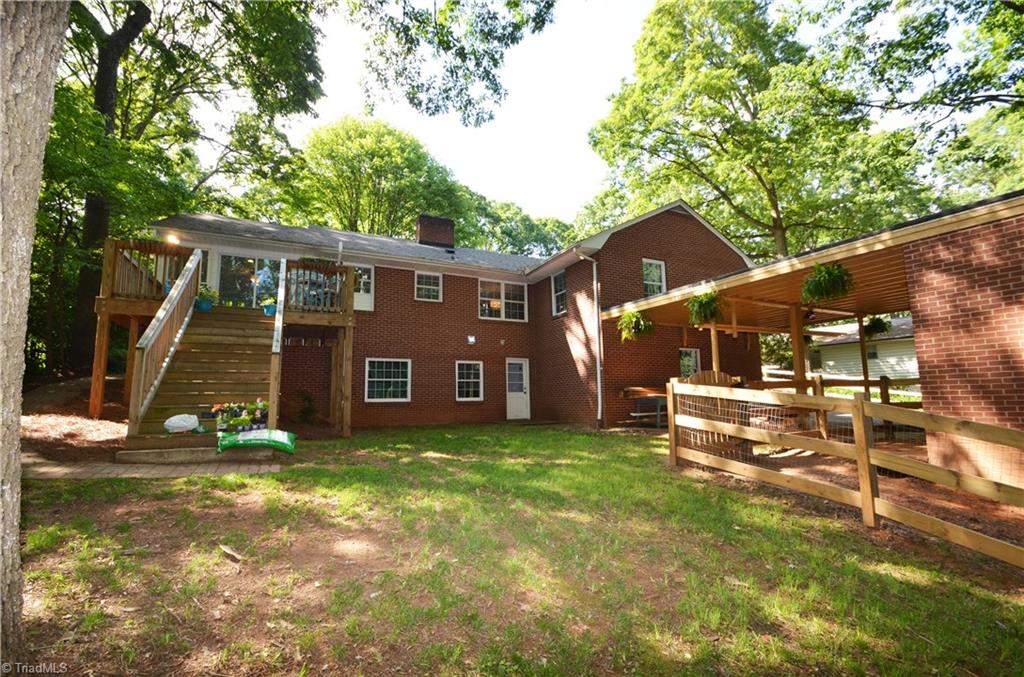 1025 Huntingdon Road Winston-Salem, NC 27104 - Photo 23 of 26 Rear view