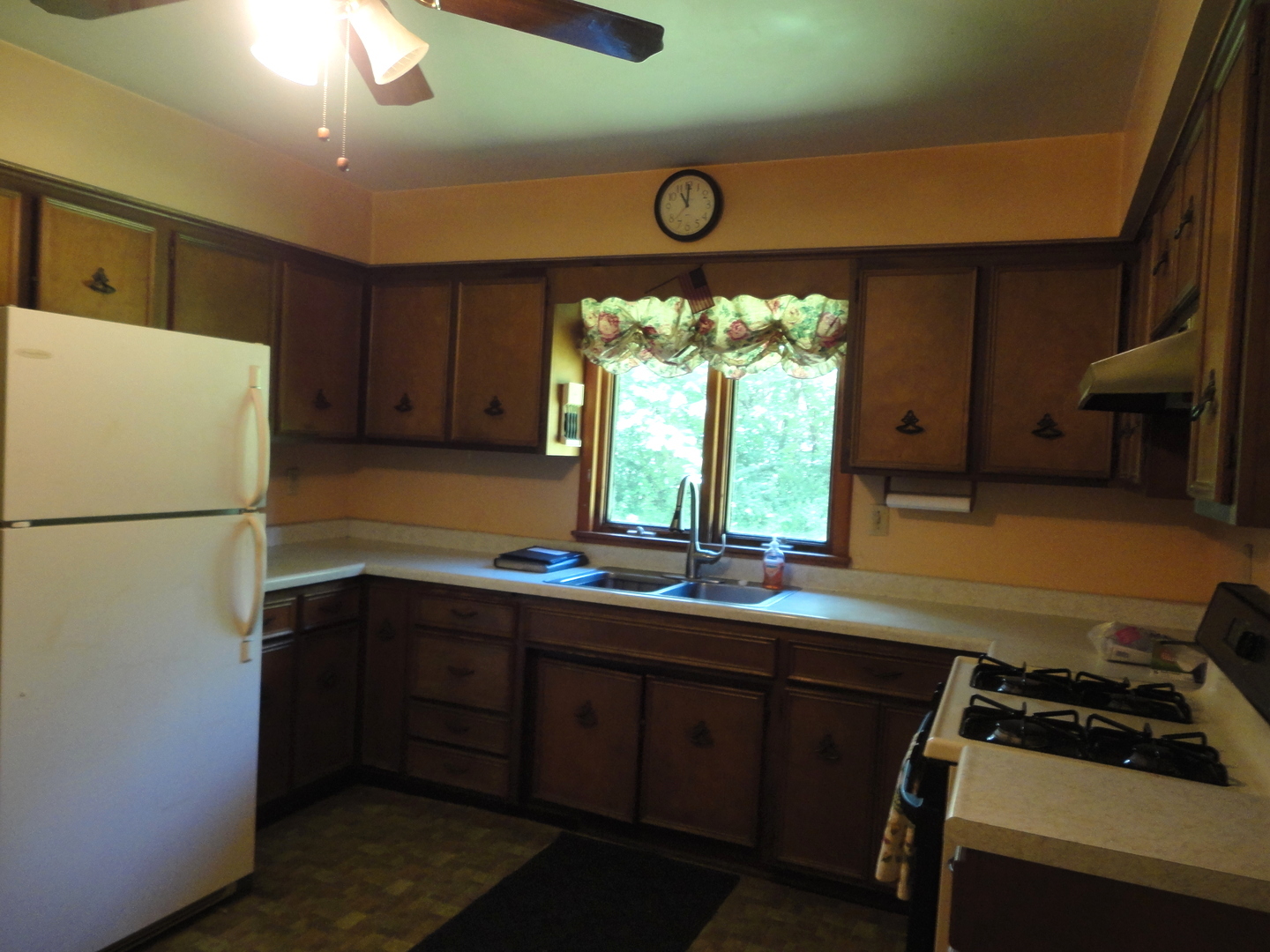360 South Washington Street Braidwood, IL 60408 - Photo 12 of 18