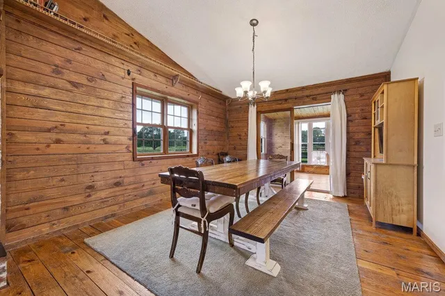 $380,000 | 17407 Highway 109, Dow, IL 62022