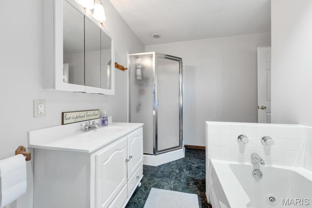 17407 Highway 109 Dow, IL 62022 - Photo 29 of 59