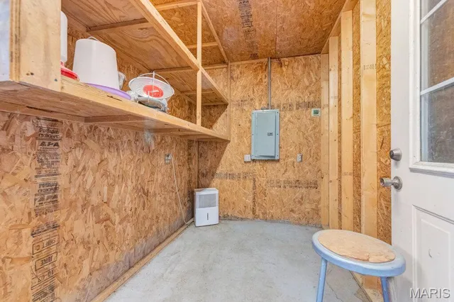 $380,000 | 17407 Highway 109, Dow, IL 62022