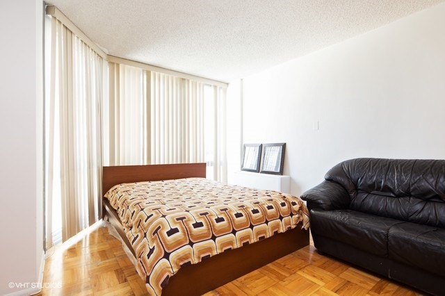 21 West Goethe Street, Unit 4B Chicago, IL 60610 - Photo 6 of 9