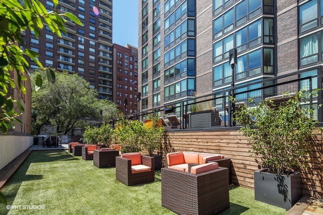 21 West Goethe Street, Unit 4B Chicago, IL 60610 - Photo 9 of 9